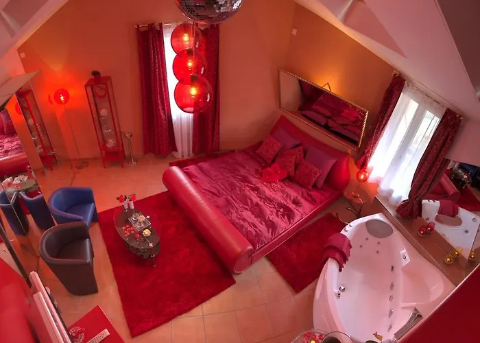 Loveroom Apartament *