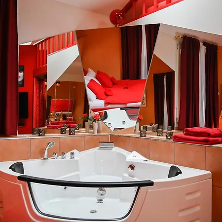 爱巢公寓 * 因特拉肯